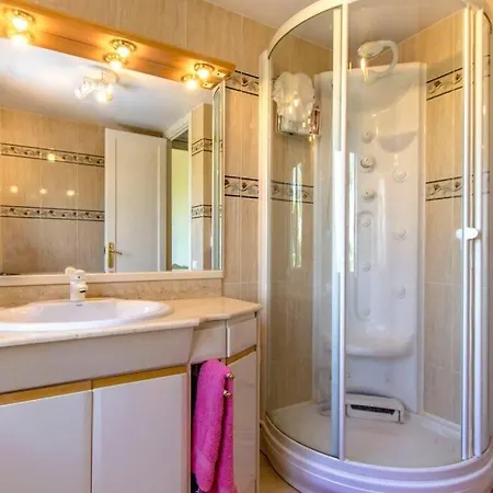 Siran Villa Corbera de Llobregat